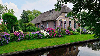 生態旅遊景觀設（shè）計需要大量的研究和合理設計